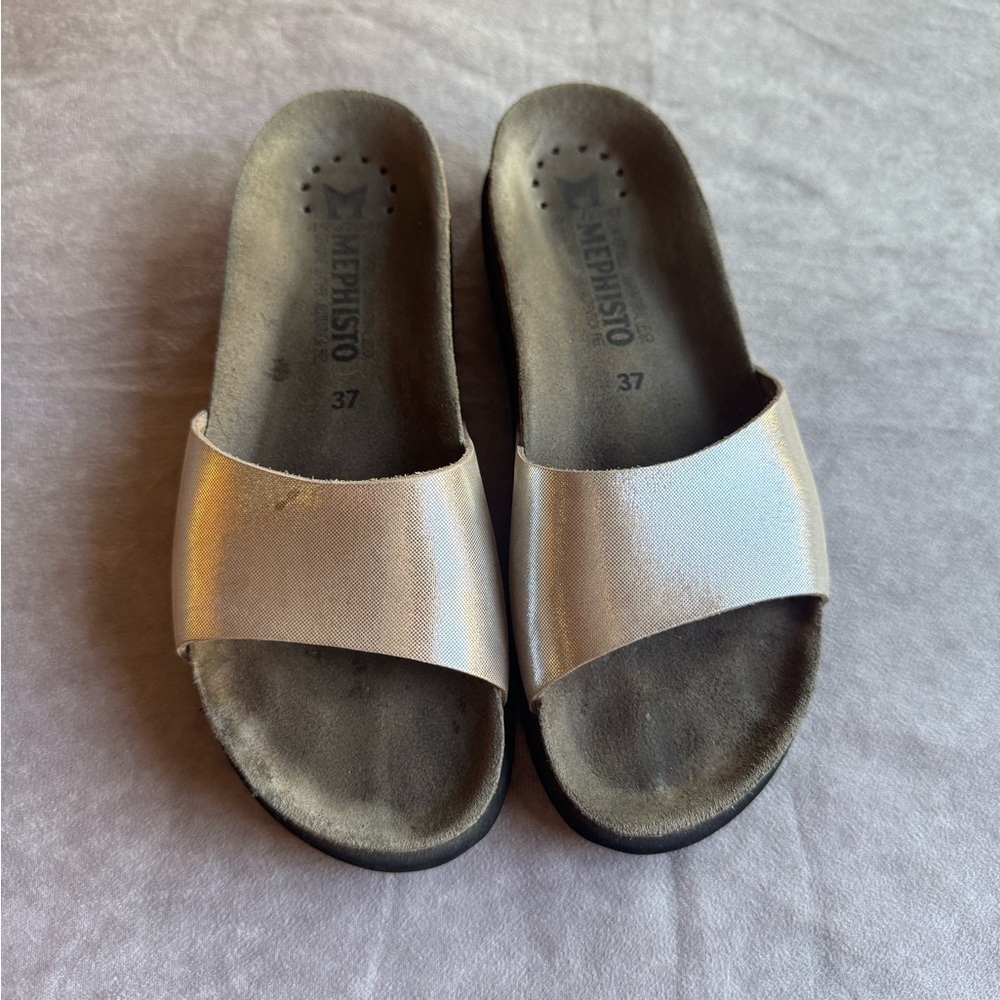 Mephisto Women's Elegant Cream Sandals